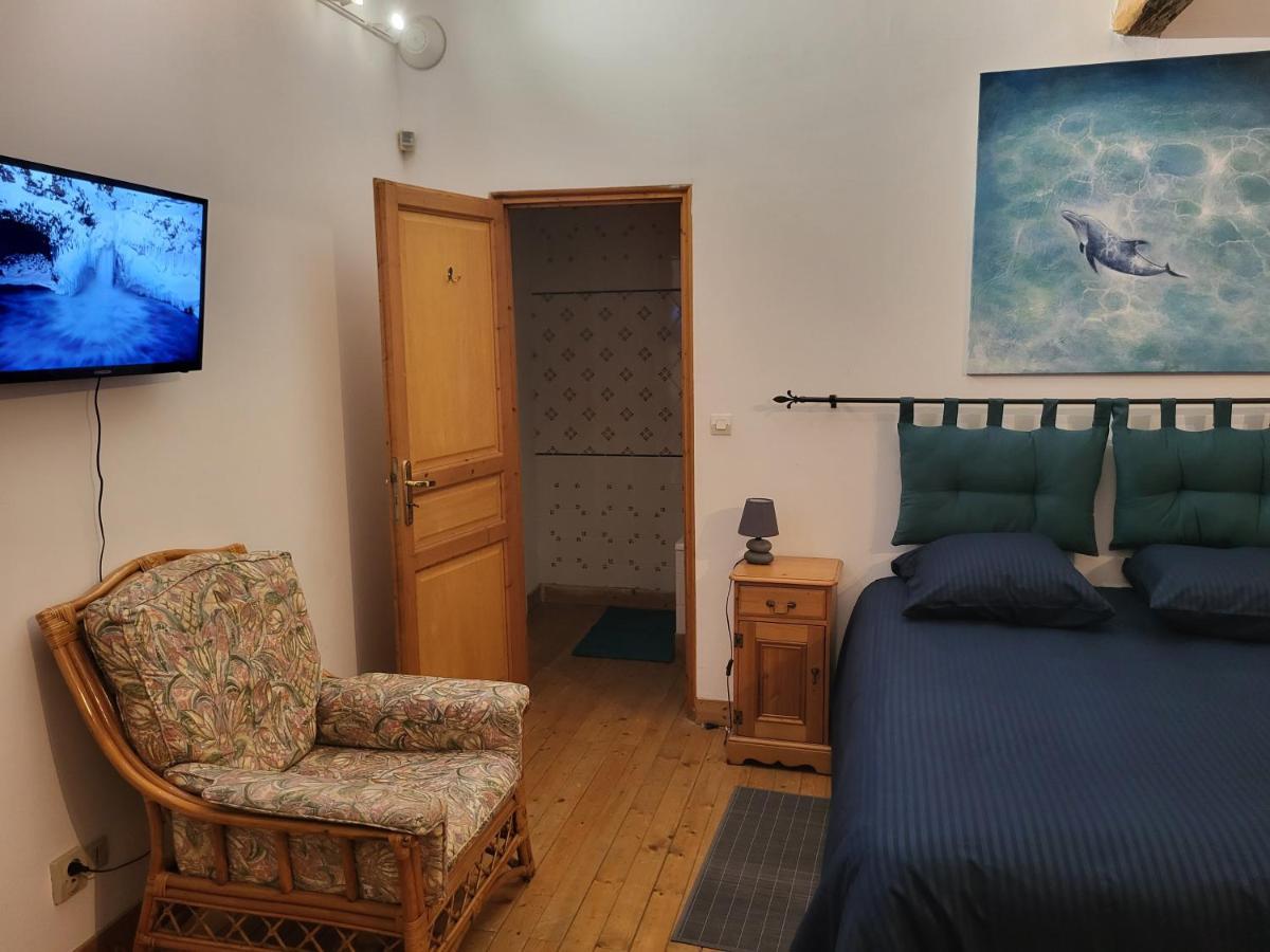 Bed and Breakfast Domaine De La Sarrotte Saugon Exterior foto