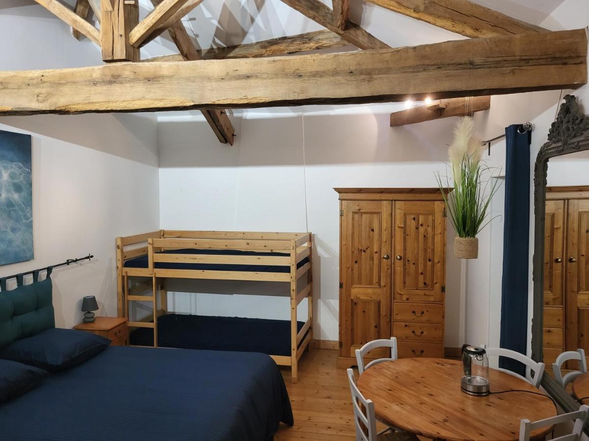 Bed and Breakfast Domaine De La Sarrotte Saugon Exterior foto